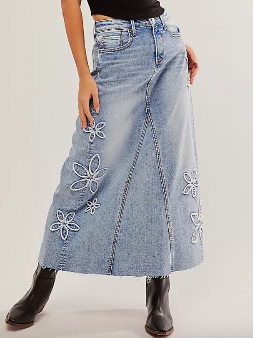 Bluevelvet Light Blue Embroidered Denim Maxi Skirt size small